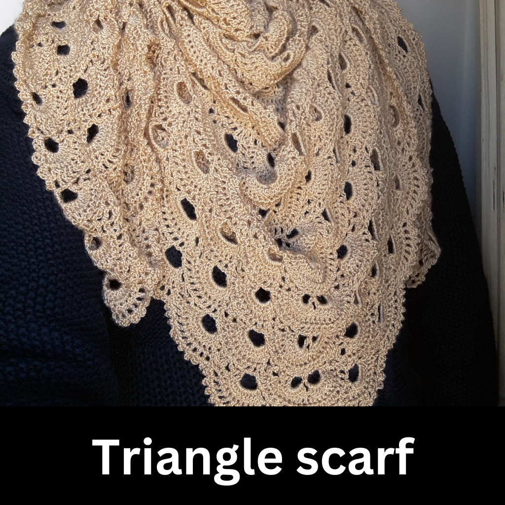 Triangle scarf pattern