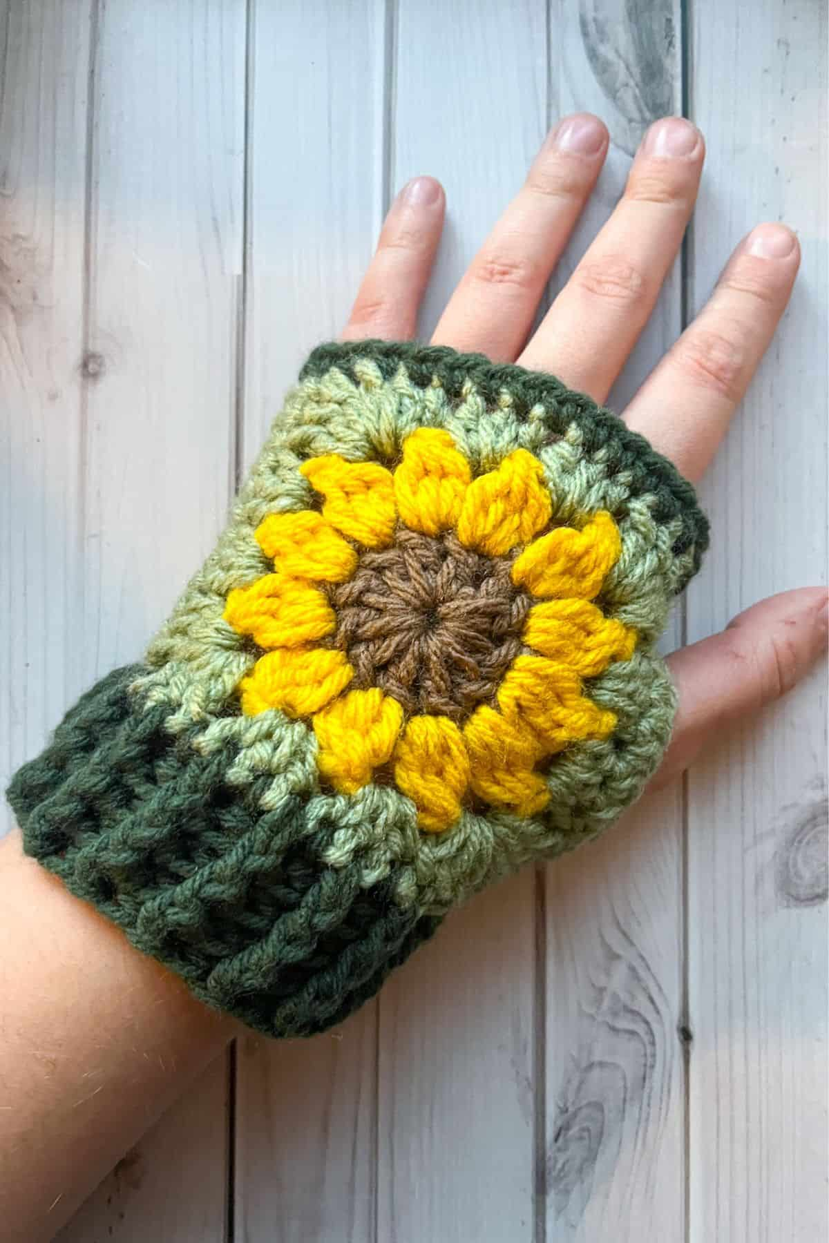 Fingerless Gloves